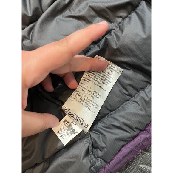 OUTDOOR RESEARCH DOWN PUFFY VEST Women's S Transcendent Down 2 Tone Purple Gray - Picture 9 of 9